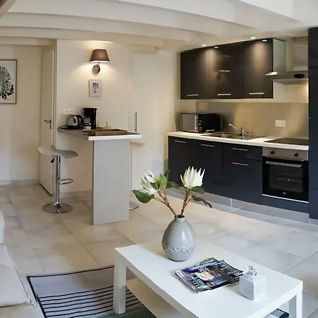 Holiday home Le Clos De